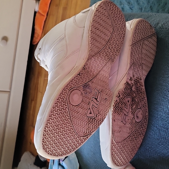 Fila shoes - Picture 2 of 2